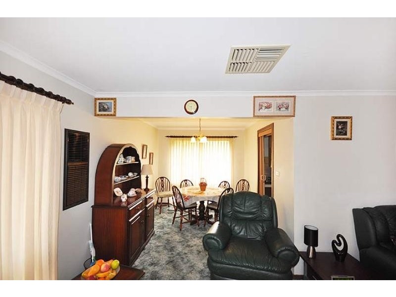 65 Missouri Ave, Wagga Wagga NSW 2650