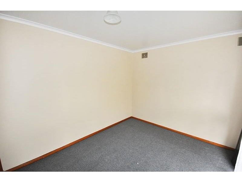 5 Blakemore Ave, Wagga Wagga NSW 2650