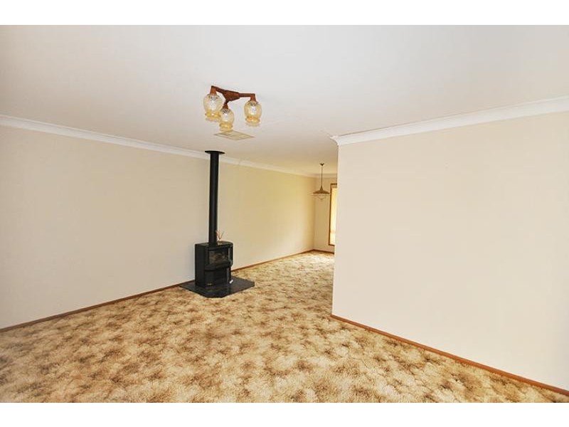 3 Ferrier St, Lockhart NSW 2656