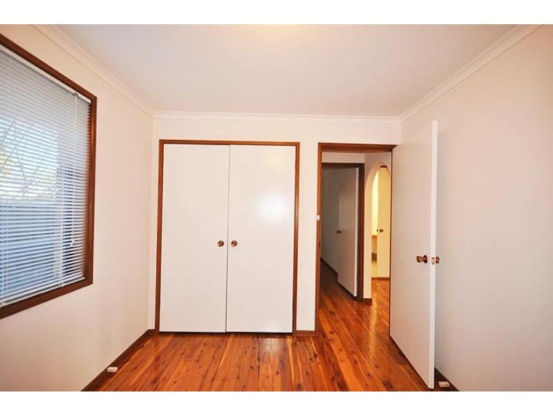 23 Dunn Ave, Forest Hill NSW 2651