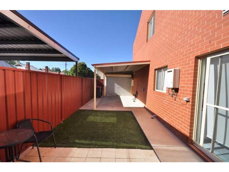 Units 3&4/33 Blake St, Wagga Wagga NSW 2650