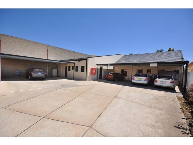 1/33-35 Blake St, Wagga Wagga NSW 2650