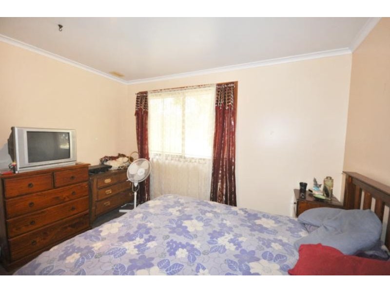 3 Bingham Plc, Tolland NSW 2650