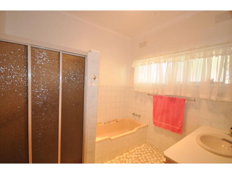 45 Waterview St, Ganmain NSW 2702