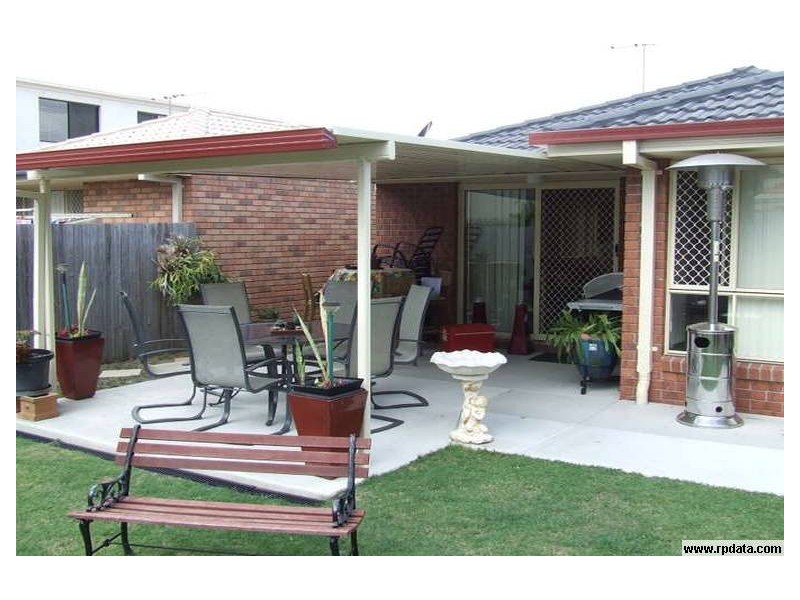 5 Walsh Street, Redcliffe QLD 4020