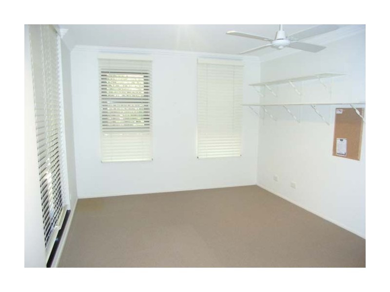 2-55 Marine, Redcliffe QLD 4020