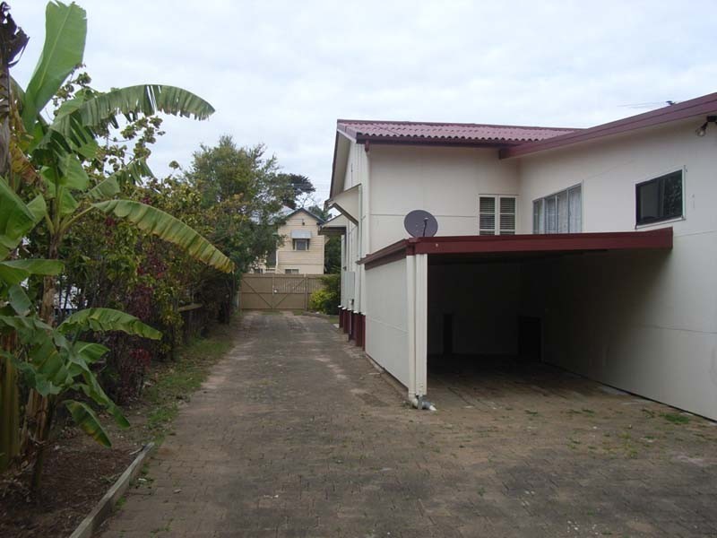 16 Wyllie Street, Redcliffe QLD 4020