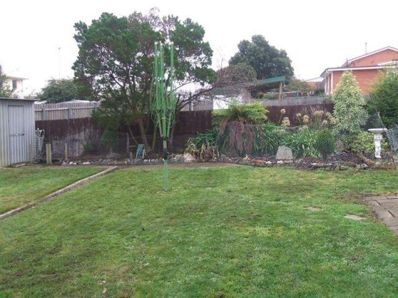 9 Egan Street, Newnham TAS 7248