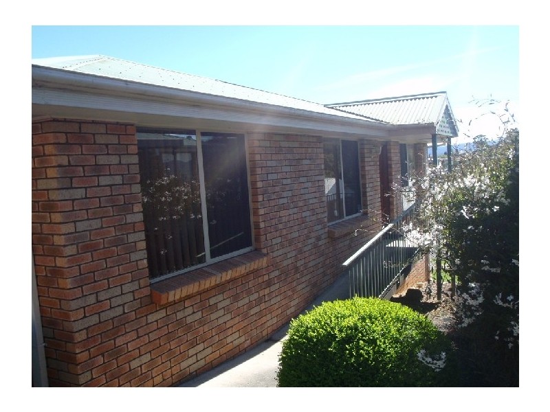 2/150 Pomona Road, Riverside TAS 7250