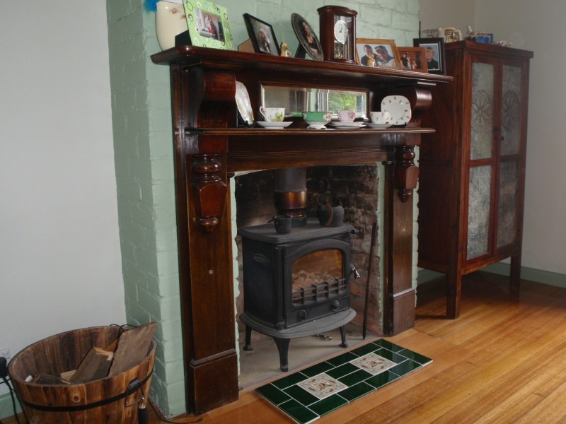 16 Doolan Street, Invermay TAS 7248