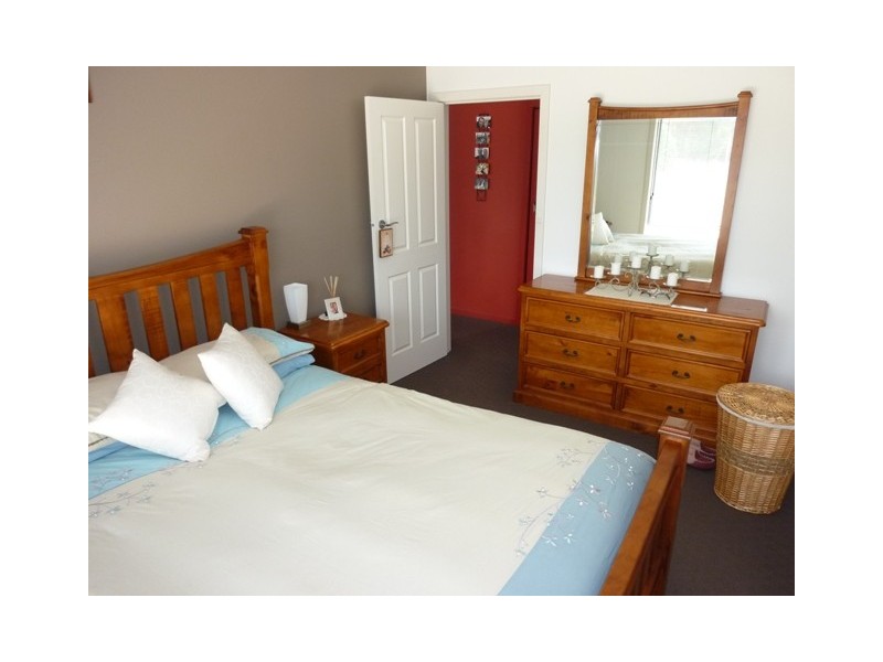 8 Walnut Grive, Summerhill TAS 7250