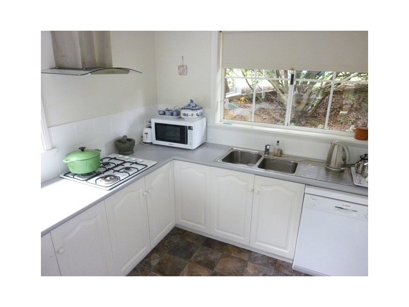 2/33 Bayview Drive, Blackstone Heights TAS 7250