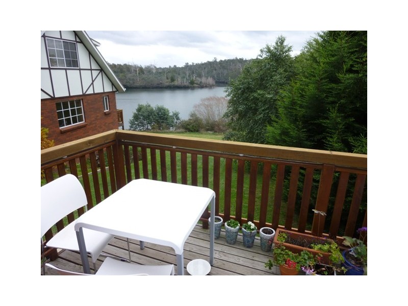 2/33 Bayview Drive, Blackstone Heights TAS 7250