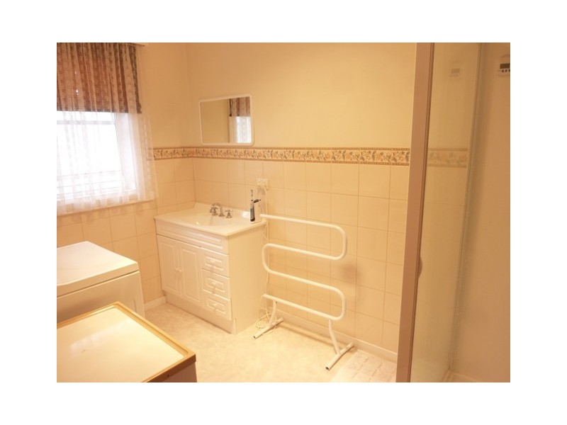 16 Alma Street, Youngtown TAS 7249