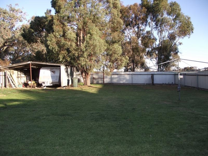 Toolamba VIC 3614
