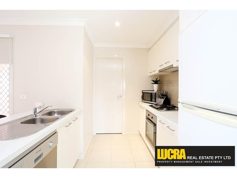 7 Glastonbury Drive, Sunbury VIC 3429