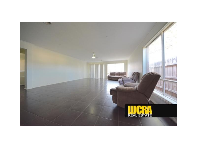 31 Harmony Drive, South Morang VIC 3752