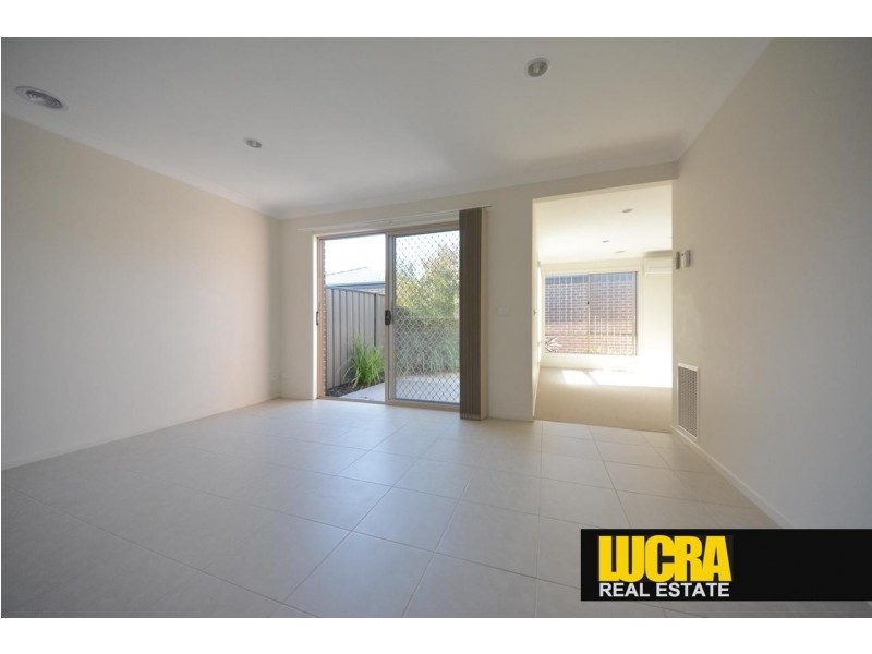 30 Tom Roberts Parade, Point Cook VIC 3030