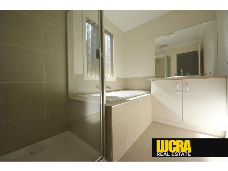 30 Tom Roberts Parade, Point Cook VIC 3030