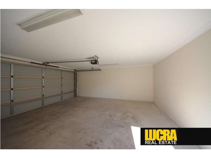 30 Tom Roberts Parade, Point Cook VIC 3030