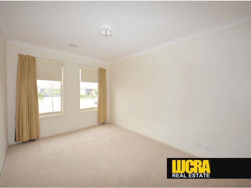 10 Kinglake Drive, Wyndham Vale VIC 3024