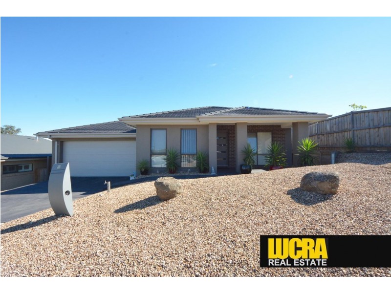 19 Saltia Drive, Doreen VIC 3754