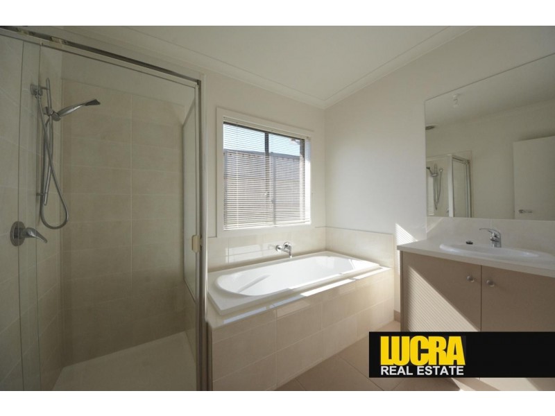 19 Saltia Drive, Doreen VIC 3754