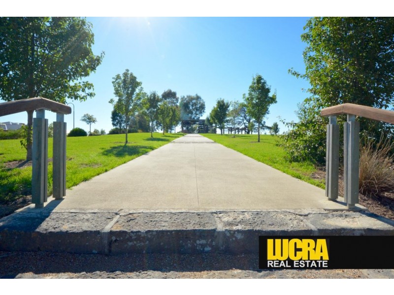 19 Saltia Drive, Doreen VIC 3754