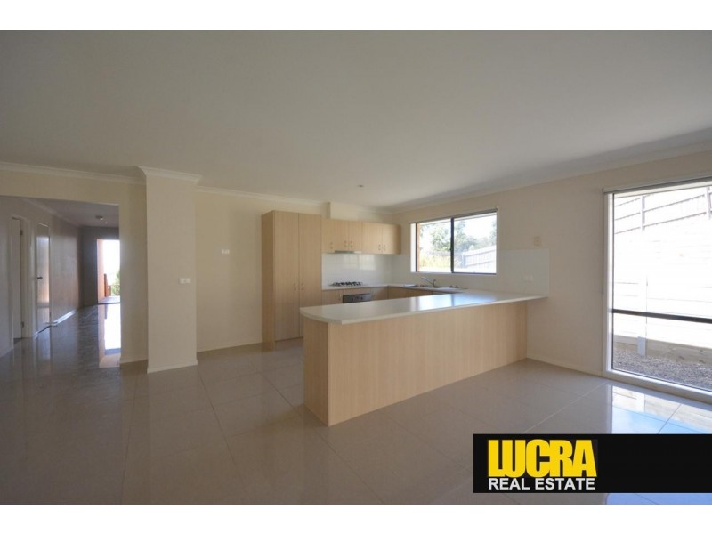 148 Phillip Drive, Sunbury VIC 3429