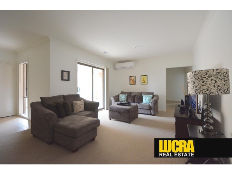 10 Hughes Road, Doreen VIC 3754