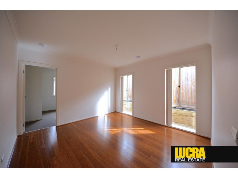 6 Hughes Road, Doreen VIC 3754