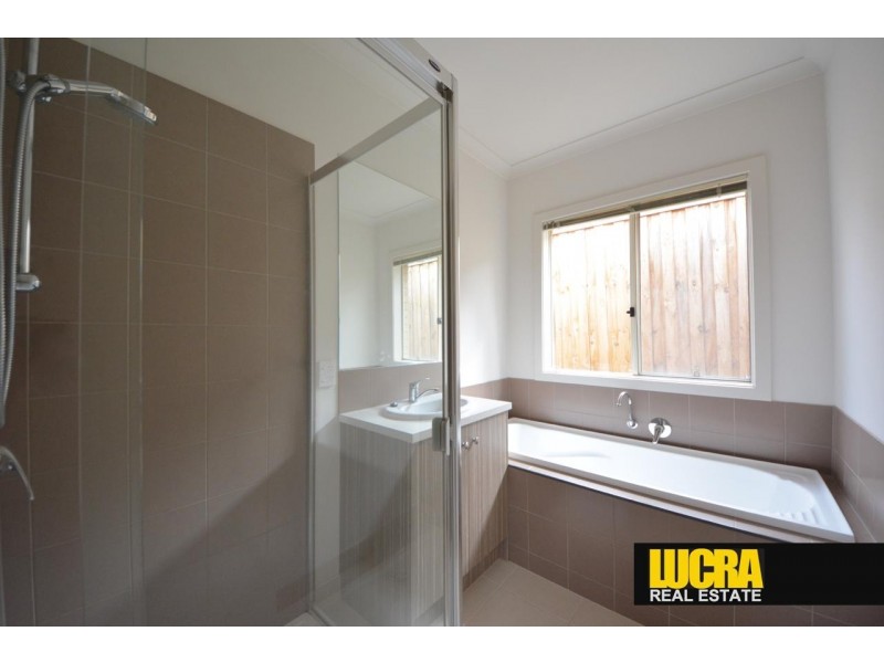 6 Hughes Road, Doreen VIC 3754