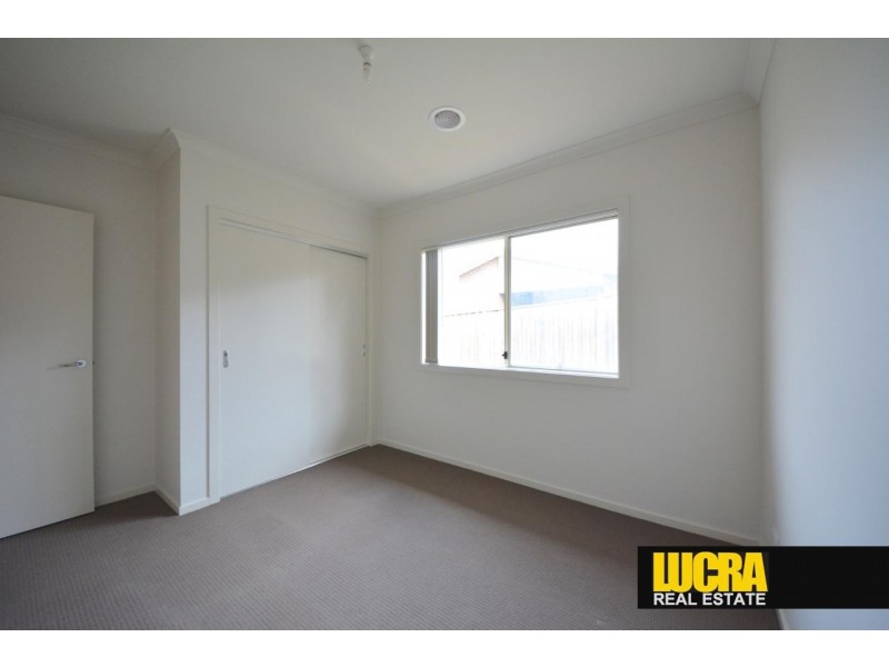 6 Hughes Road, Doreen VIC 3754