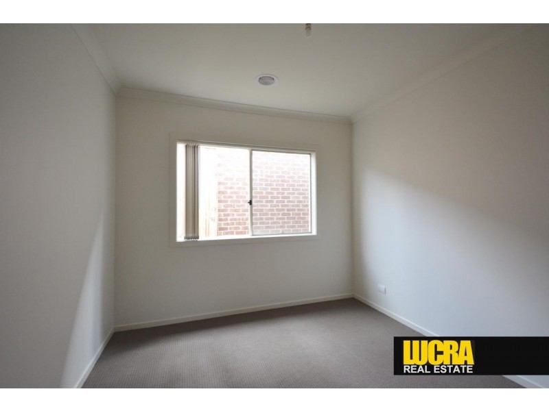 6 Hughes Road, Doreen VIC 3754