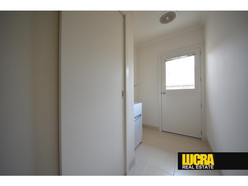 6 Hughes Road, Doreen VIC 3754