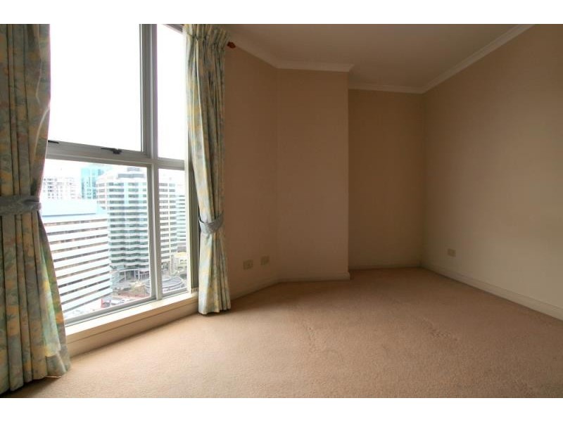 2208/2A Help Street, Chatswood NSW 2067