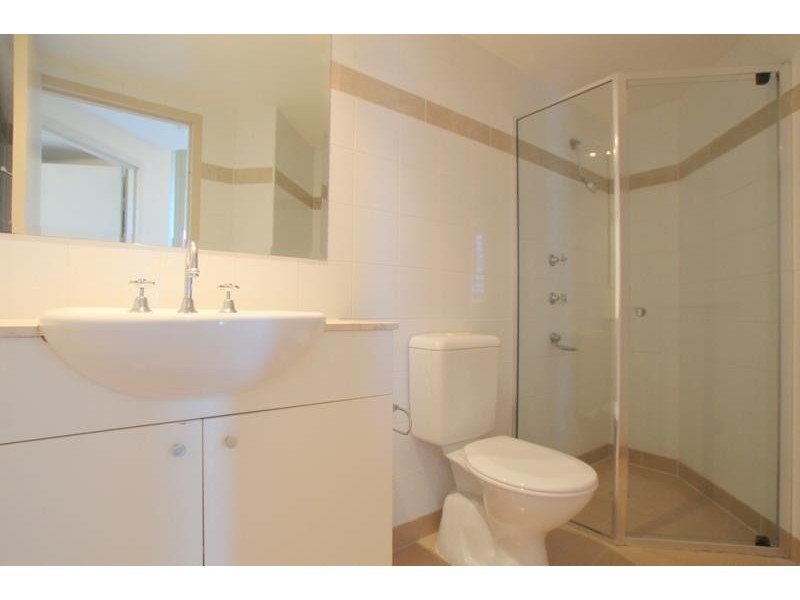 2208/2A Help Street, Chatswood NSW 2067