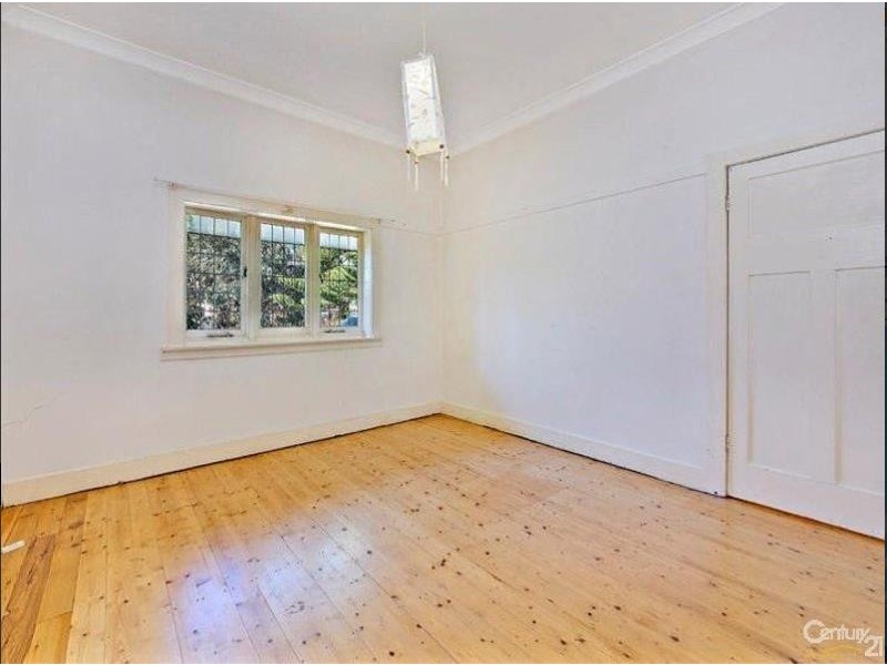 42 Royal Street, Chatswood NSW 2067