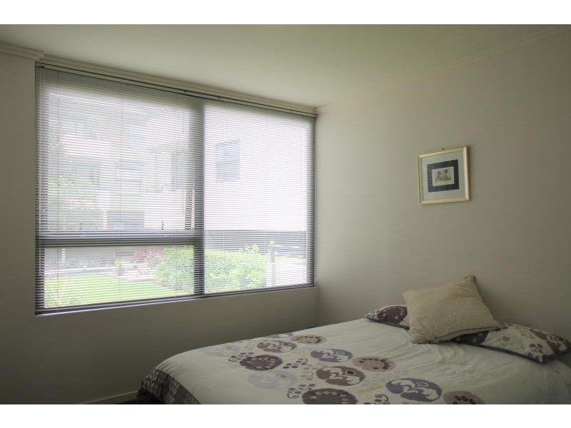 B112/2-4 Darley Street, Forestville NSW 2087