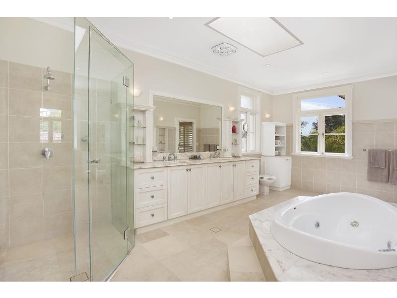 23 Findlay Avenue, Roseville NSW 2069