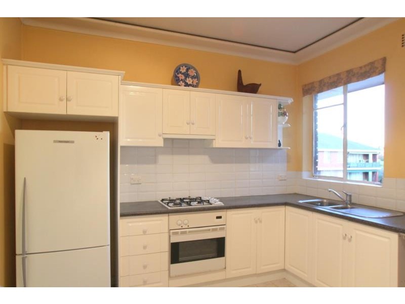 8/25 Pacific Highway, Roseville NSW 2069