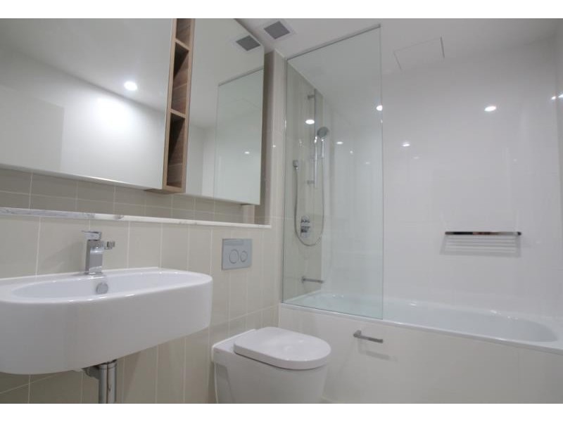 B606/9 Waterview Drive, Lane Cove NSW 2066