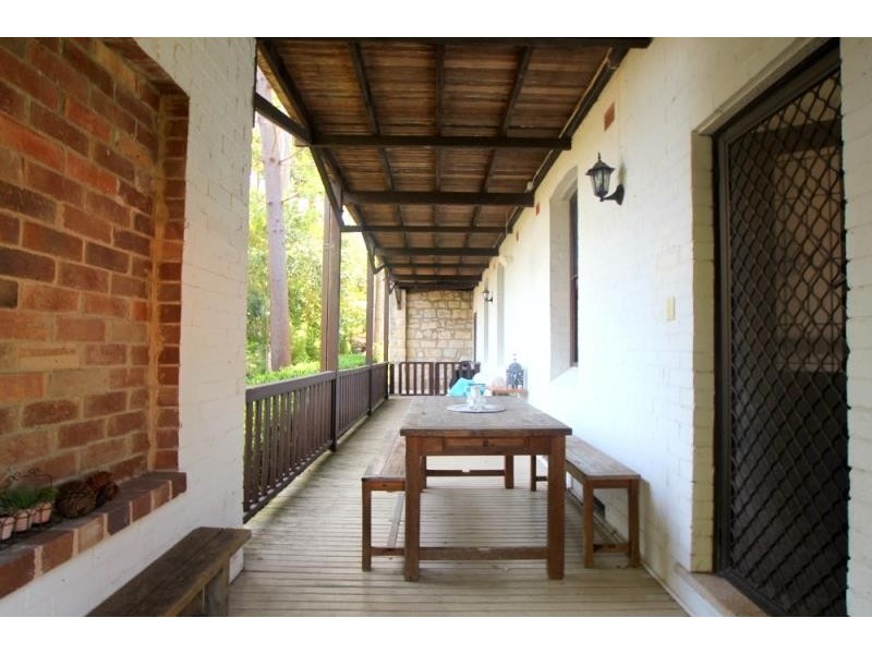 2/44 Findlay Avenue, Roseville NSW 2069