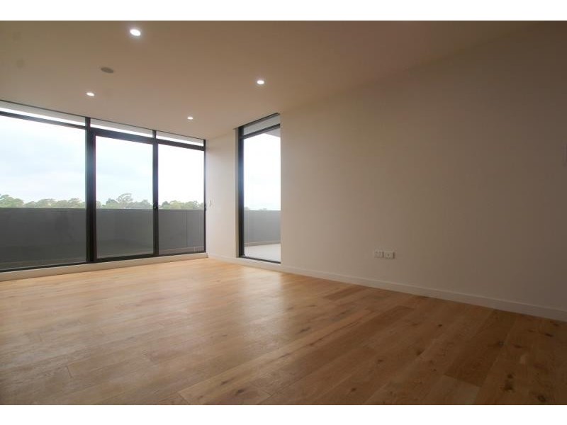 B606/9 Waterview Drive, Lane Cove NSW 2066