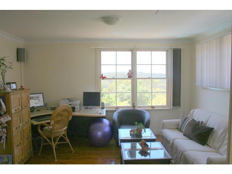 16 Hayle Street, St Ives NSW 2075