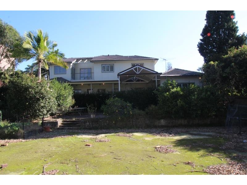 5 Eulbertie Avenue, Warrawee NSW 2074