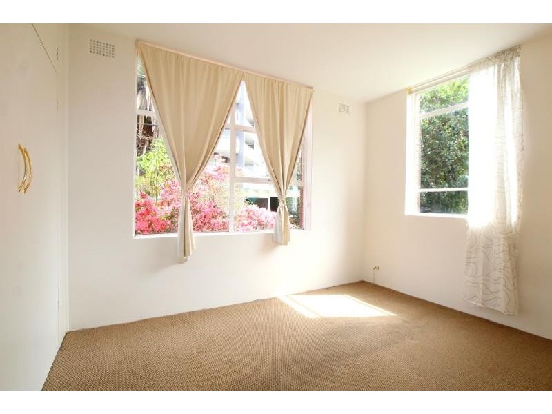 1/3 Help Street, Chatswood NSW 2067