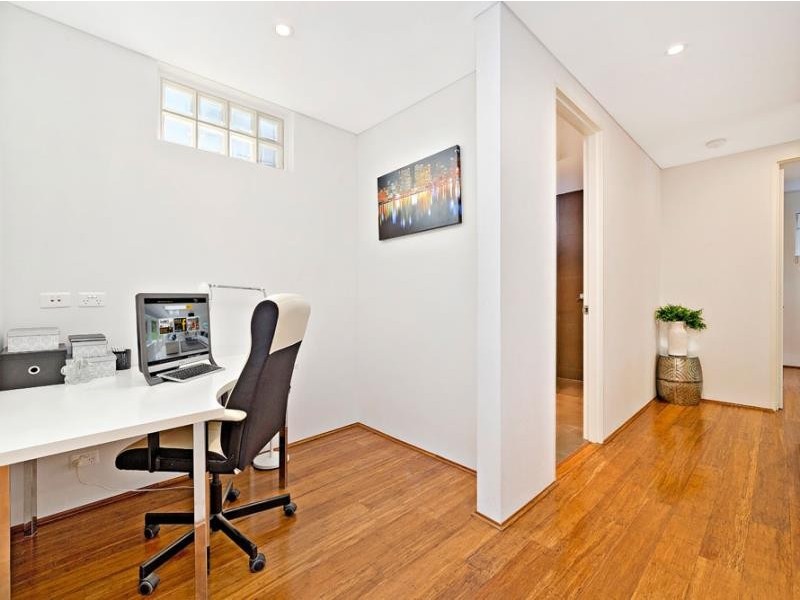 2/15 Nelson Street, Chatswood NSW 2067