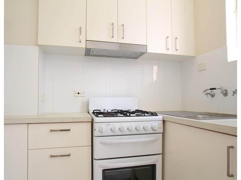 2/3 Help Street, Chatswood NSW 2067