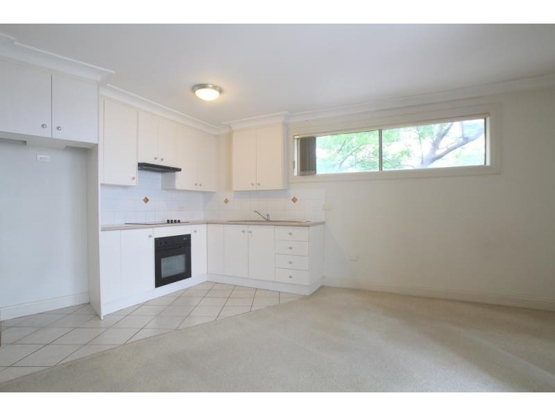 28/5 Help Street, Chatswood NSW 2067